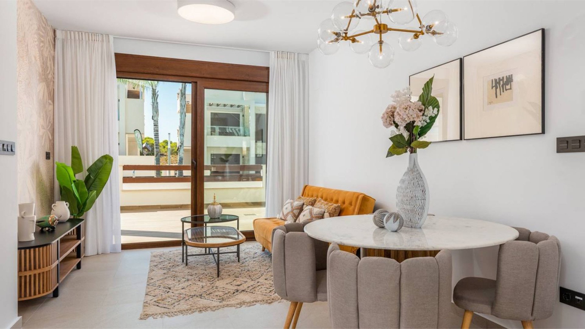 Bungalowi Balcones de VIVI, Torrevieja, Alicante, Espanja 3 makuuhuonetta, 70.71 m2 No. 89796