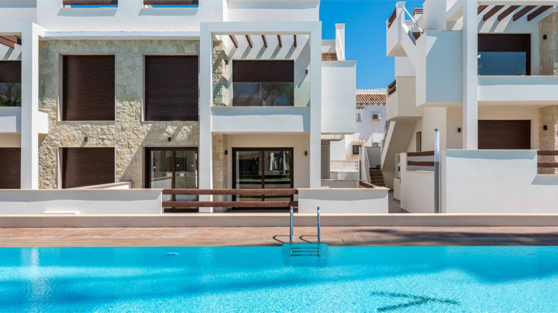 Bungalowi Balcones de VIVI, Torrevieja, Alicante, Espanja 3 makuuhuonetta, 70.71 m2 No. 89796