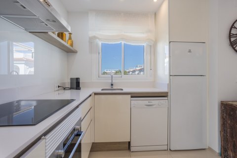 Apartment for sale Ciudad Quesada, Alicante, Spain 2 bedrooms, 82 sq.m. No. 114926 - photo 9