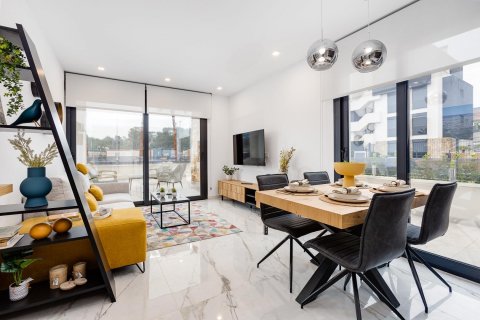 Продажа виллы Сьюдад Кесада, Аликанте, Испания 3 спальни, 107м2 №114932 - фото 25
