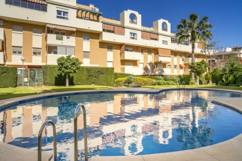 Apartment à vendre Estepona, Malaga, Espagne, 3 chambres, 98 m2 No. 117297 - photo 1