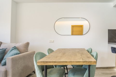 Apartment à vendre Estepona, Malaga, Espagne, 3 chambres, 98 m2 No. 117297 - photo 5