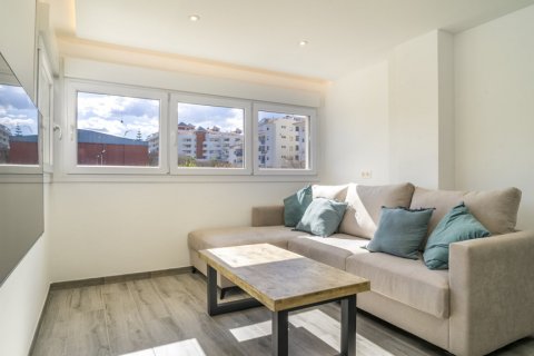 Apartment à vendre Estepona, Malaga, Espagne, 3 chambres, 98 m2 No. 117297 - photo 4