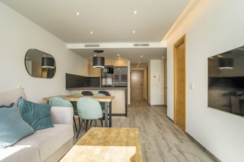 Apartment à vendre Estepona, Malaga, Espagne, 3 chambres, 98 m2 No. 117297 - photo 3