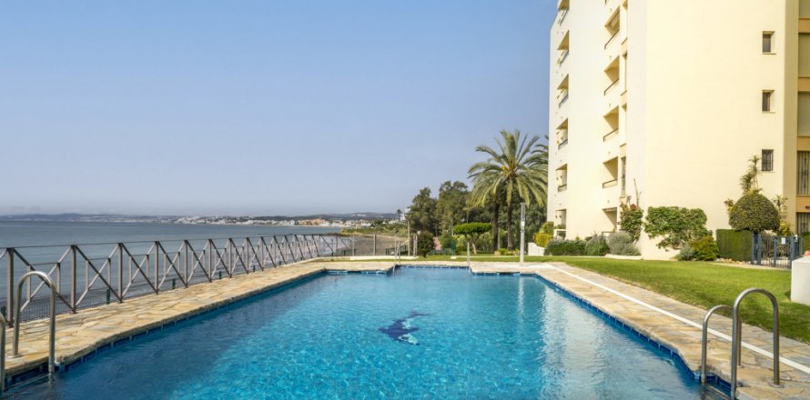 Apartment Estepona, Malaga, Espagne 2 chambres, 60.62 m2 No. 117299