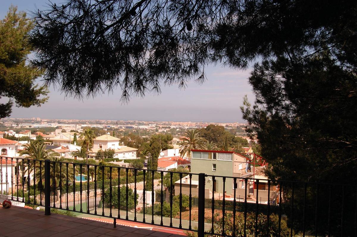 Villa a Denia, Alicante, Spagna 6 camere da letto, 607 mq. N° 100654