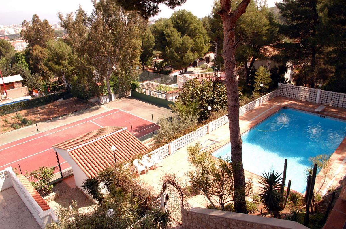 Villa a Denia, Alicante, Spagna 6 camere da letto, 607 mq. N° 100654