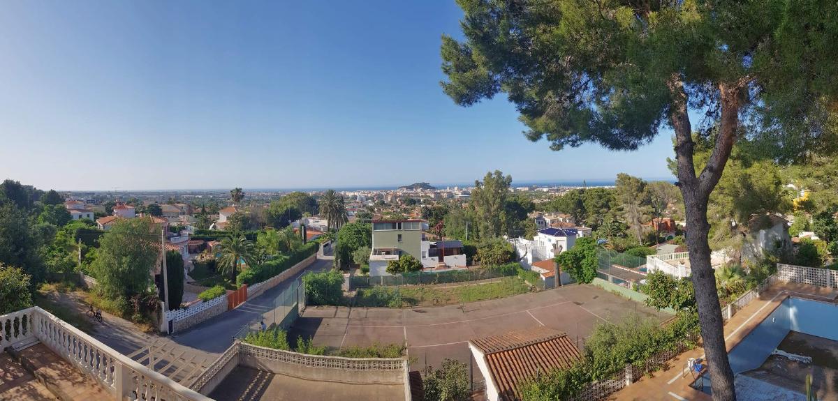 Villa a Denia, Alicante, Spagna 6 camere da letto, 607 mq. N° 100654