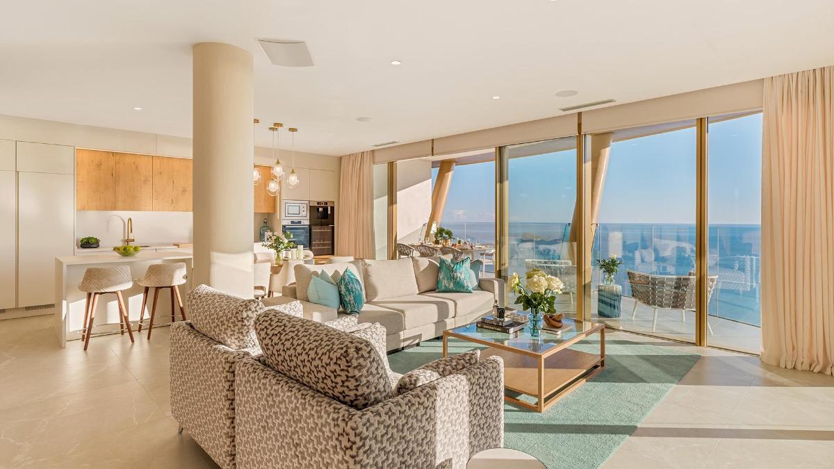 Huoneisto Benidorm, Alicante, Espanja 8 makuuhuonetta, 565 m2 No. 100651