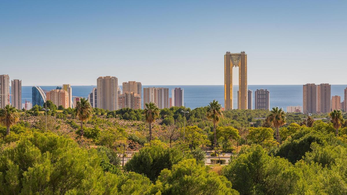 Huoneisto Benidorm, Alicante, Espanja 8 makuuhuonetta, 565 m2 No. 100651