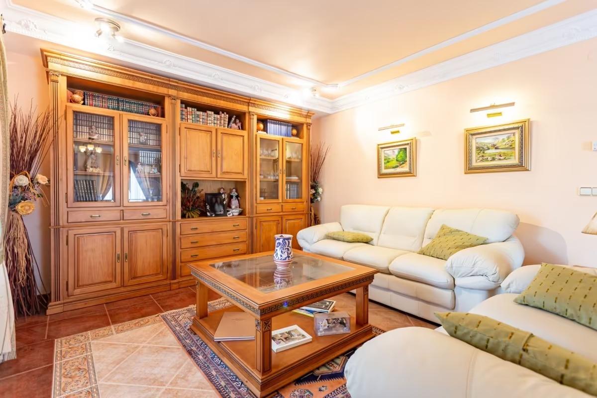Villa i Denia, Alicante, Spanien 4 sovrum, 442 kvm. Nr. 100655