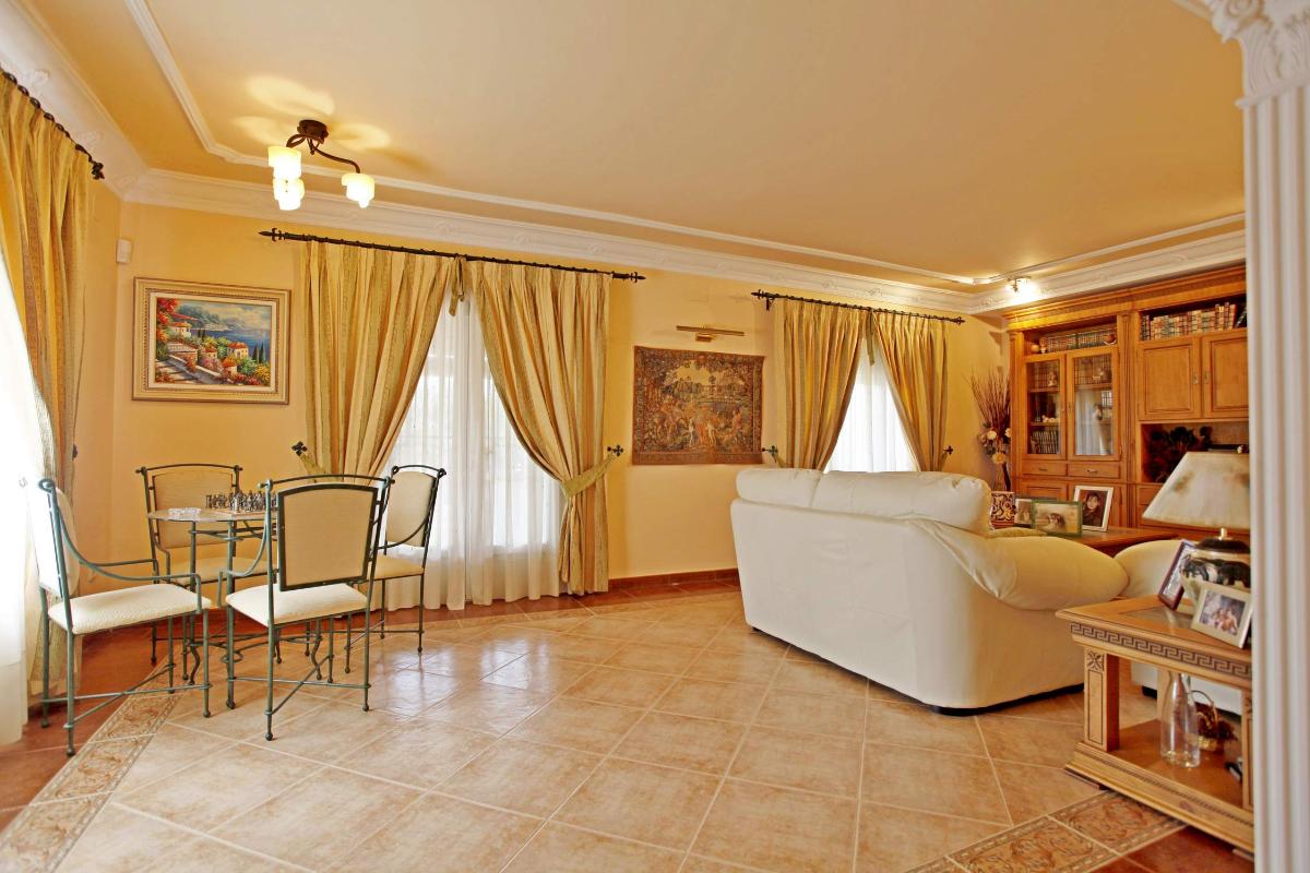 Villa i Denia, Alicante, Spanien 4 sovrum, 442 kvm. Nr. 100655