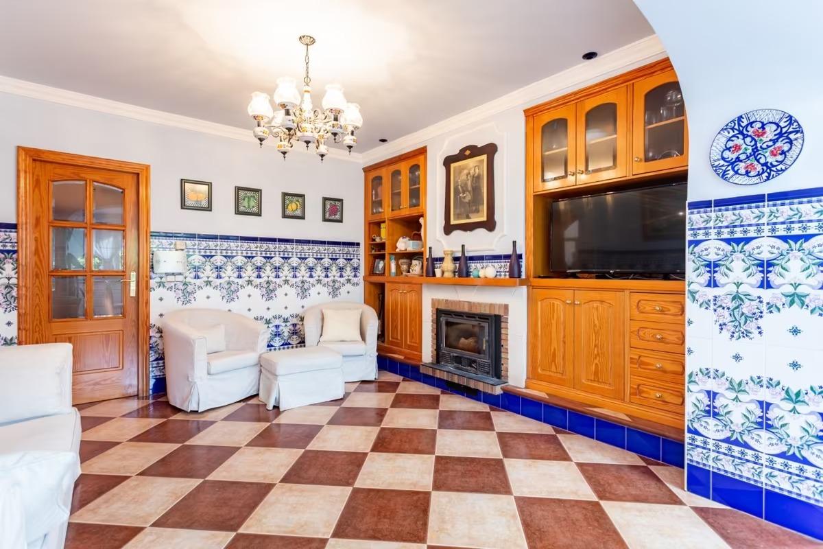 Villa i Denia, Alicante, Spanien 4 sovrum, 442 kvm. Nr. 100655